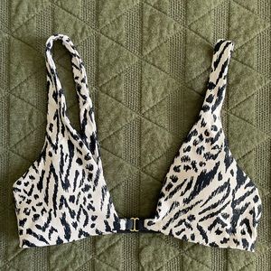 L Space bikini top cheetah print size small